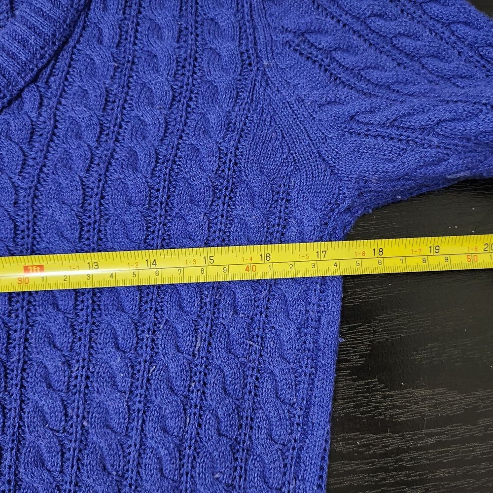 ARIZONA JEANS Women's Blue V-Neck Cable Knit Sweater Size L - Picture 6 of 7